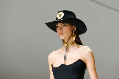 Look 12